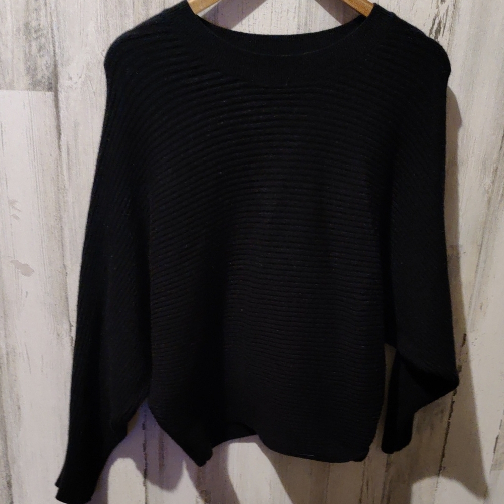 Women's Dolman Sleeve Ribbed Knit Sweater Size Medium Black